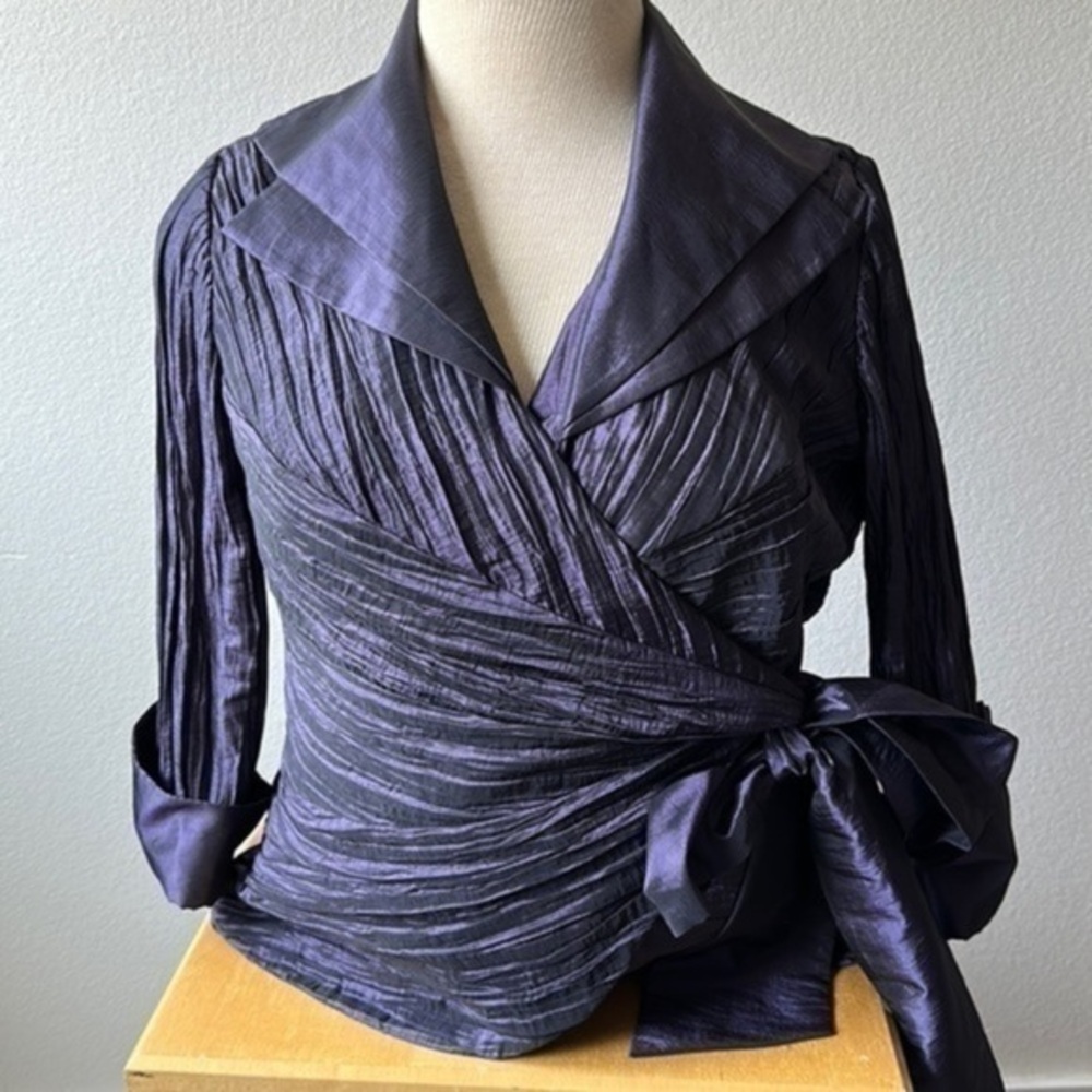 Cachet top Shimmer Grape Purple color wide collar 16W Wrap around Fancy